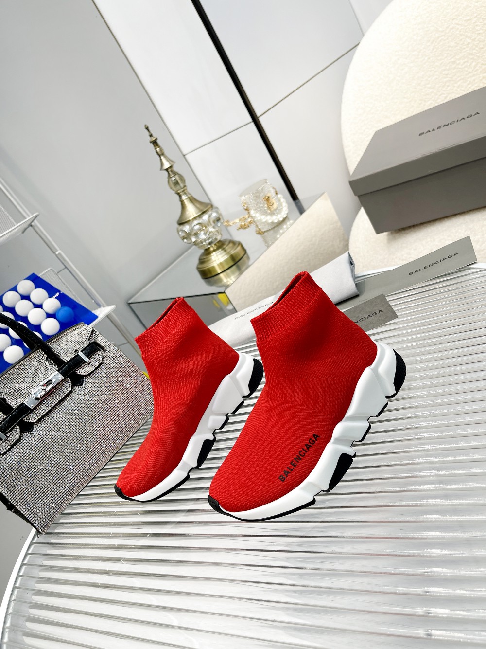 Children's shoes child